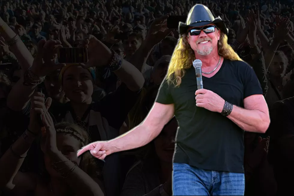 8 Unforgettable Trace Adkins Moments