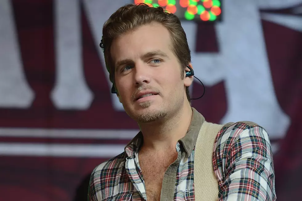 Gloriana's Tom Gossin Shares First Photo of His Newborn Son