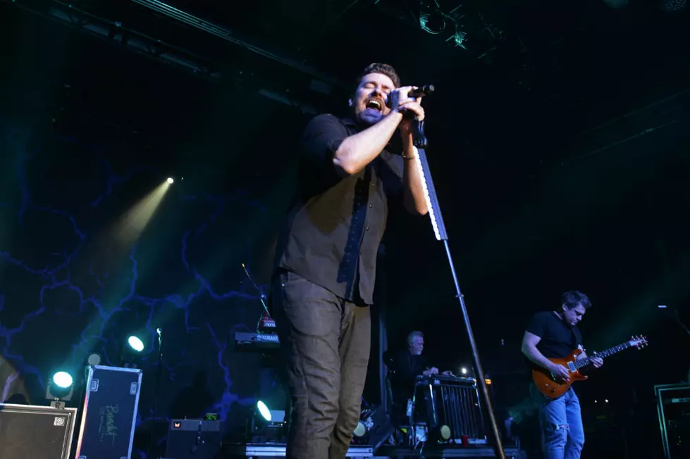 Chris Young, Cassadee Pope Come Over to NYC [Exclusive Pictures]