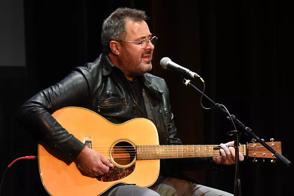 Vince Gill Sings Perfect Acoustic Wedding Song, ‘Like My Daddy Did’ [Premiere]