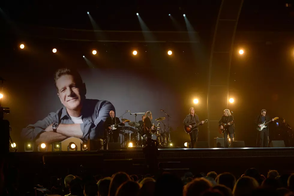The Eagles Team With Jackson Browne for Glenn Frey 2016 Grammys Tribute