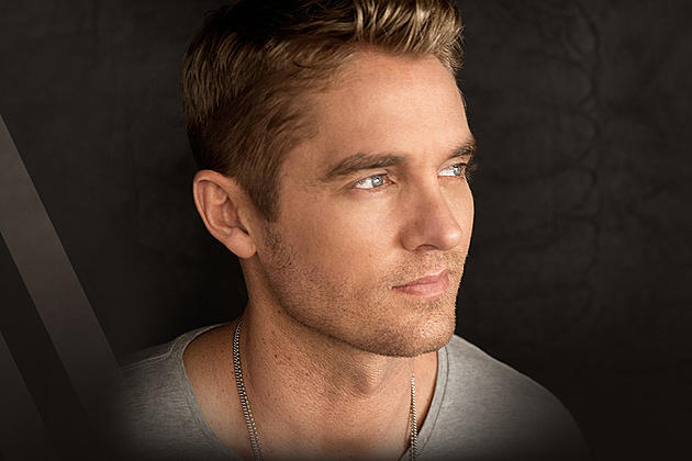 Brett Young Is Nothing But Honest on New &#8216;Brett Young&#8217; EP