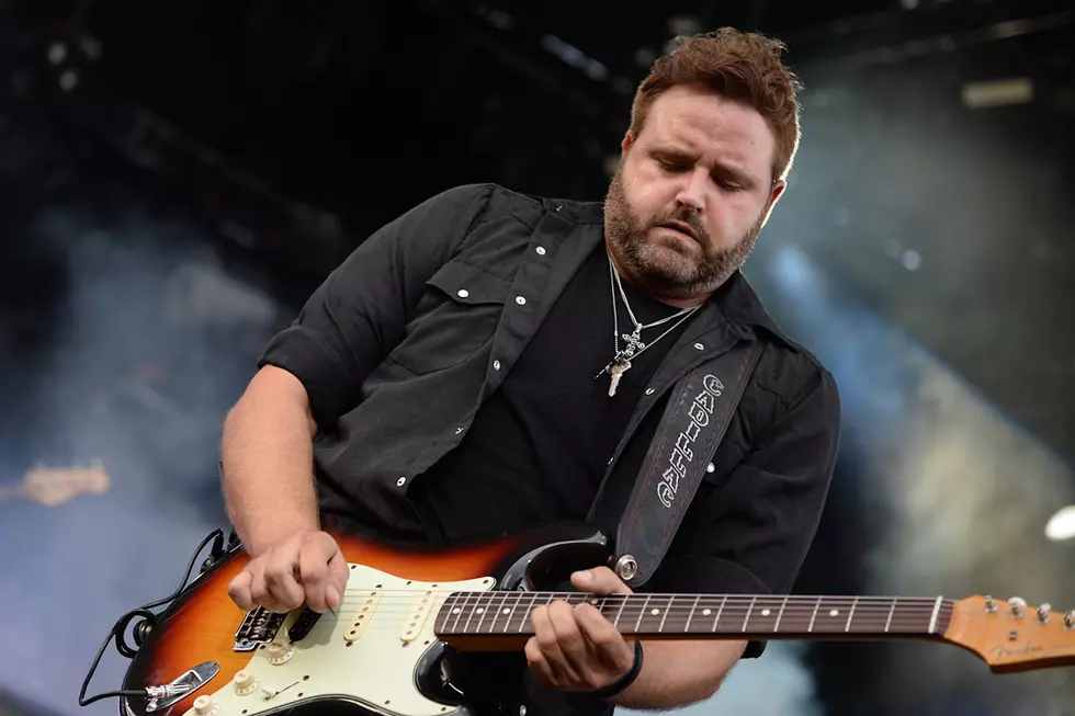 Randy Houser's 'Fired Up' Looks at Past, Present and Future