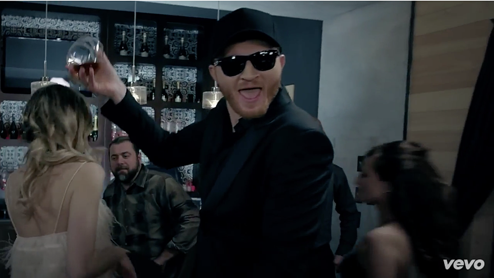 Eric Paslay Throws Sophisticated Dance Party in ‘High Class’ Video [Watch]