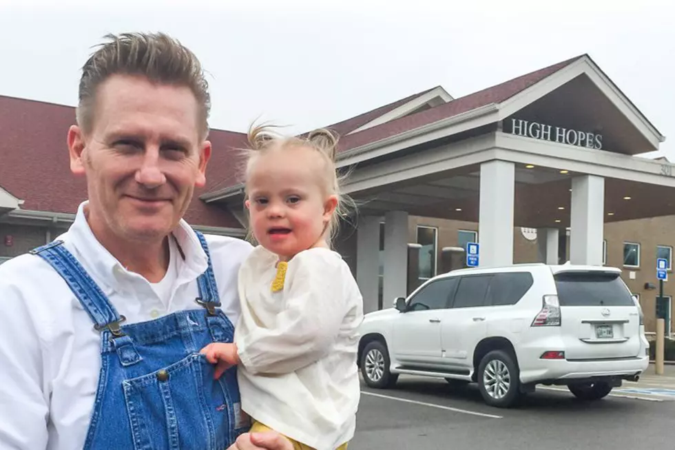 Rory Feek Shares Sweet Indy Update: She’s Learning to Walk!