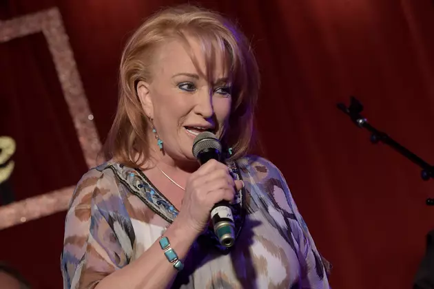 Tanya Tucker Hospitalized, Postpones Florida Show