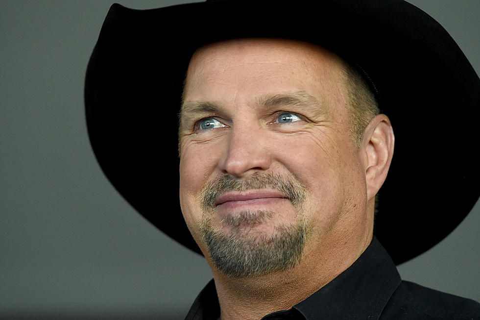 Garth Brooks Surprises Michigan Fans With Five Additional Concerts