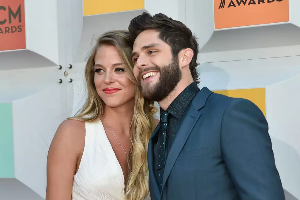 Thomas Rhett His Sweet Wife Are Adorable Before the 2016 ACM Awards [Pictures]