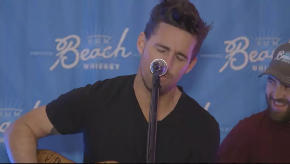 Jake Owen Pays Tribute to Prince With Soulful &#8216;Purple Rain&#8217; Cover [Watch]