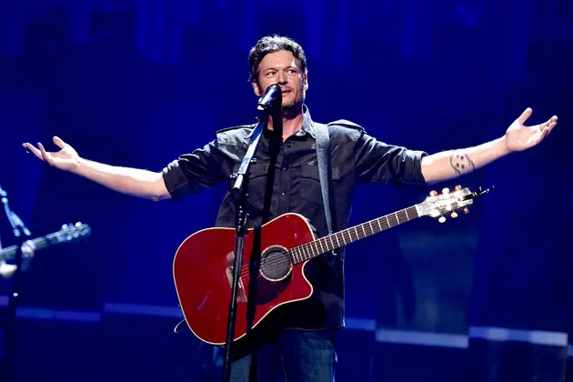 Blake Shelton Hits No. 1 With New Album and Single