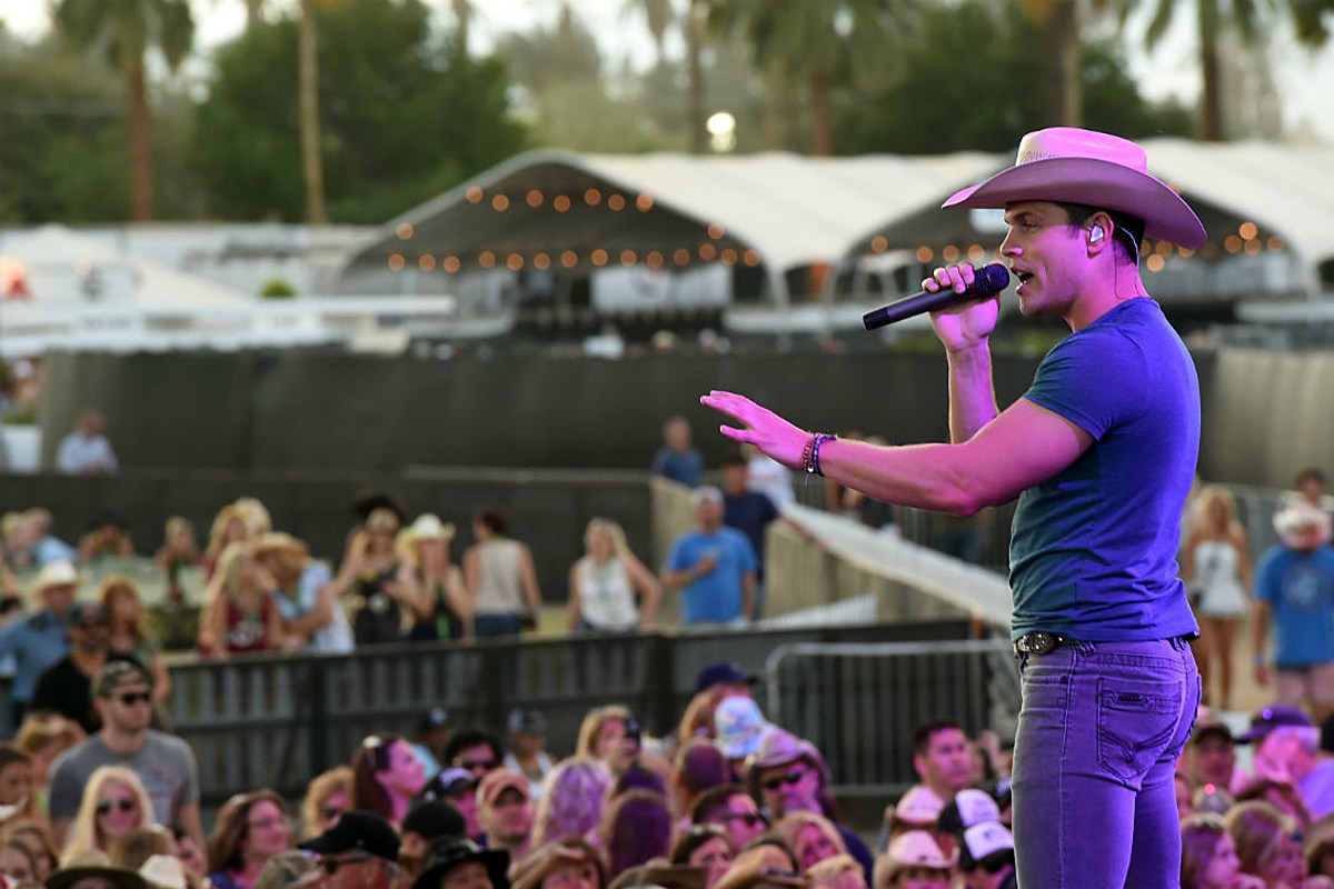 Dustin Lynch Learns Luke Bryan's Tight Jeans Secret.