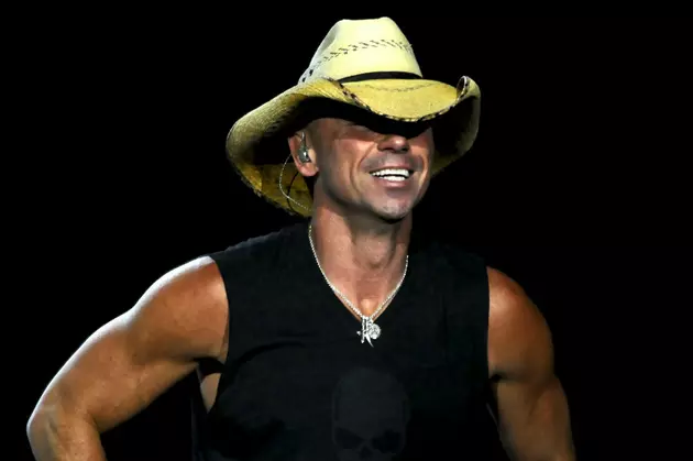 Kenny Chesney Works Out at Local YMCA Before Show