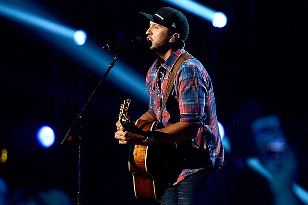 Weather ‘Jacks Up’ Luke Bryan Show In Mississippi