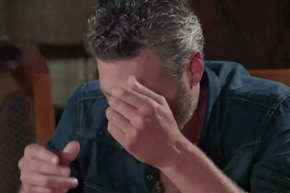 Jimmy Fallon Forces Blake Shelton to Try Sushi, and It’s Hilarious [Watch]