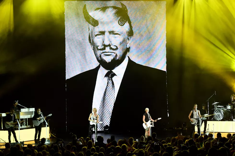 Dixie Chicks Deface Donald Trump During World Tour Stop