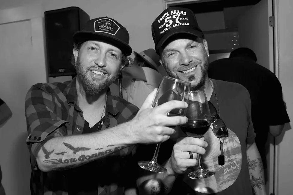 Album Spotlight: LoCash, ‘The Fighters’