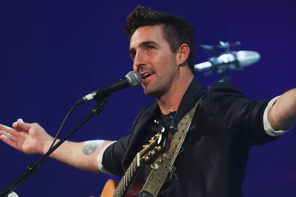 Jake Owen Lands at No. 1