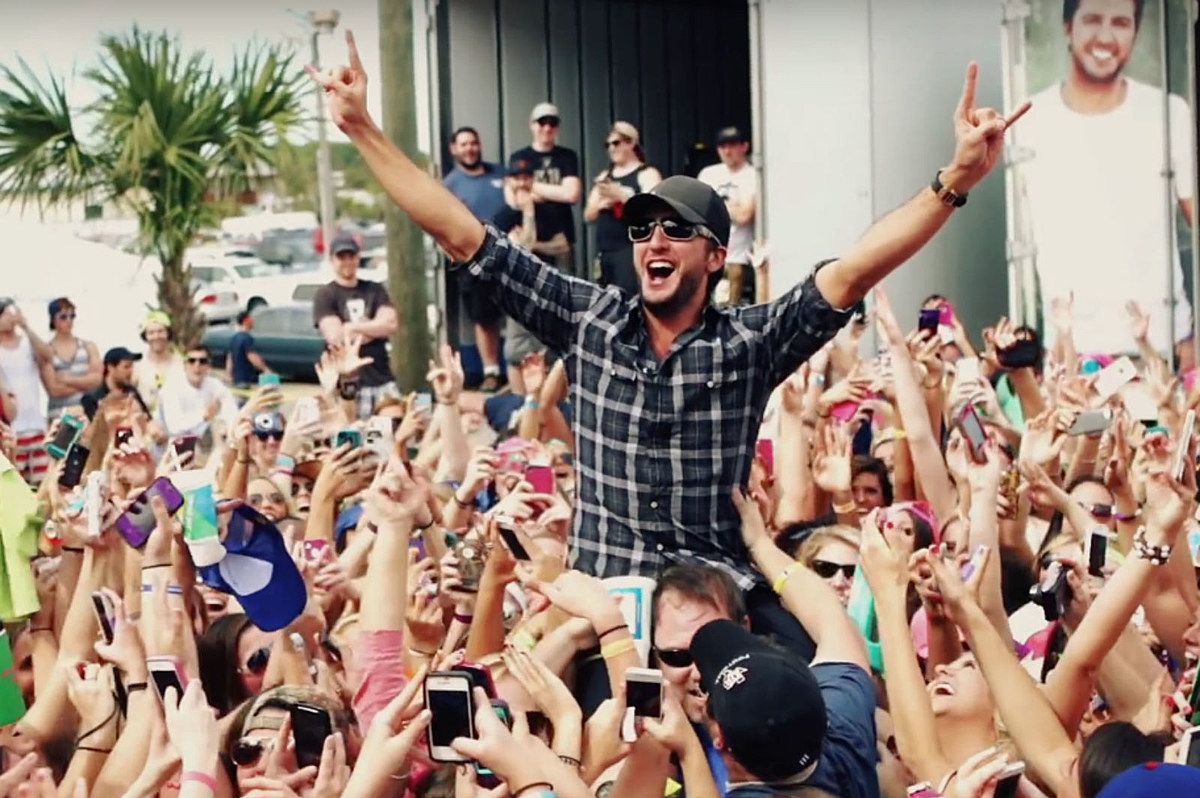 The 10 Things You'll Definitely See At Luke Bryan This Sunday at SPAC