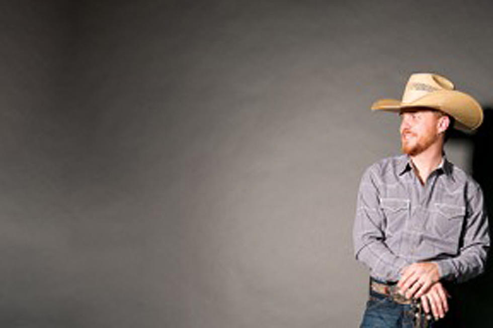 Cody Johnson Keeps It Traditional for ‘I Ain’t Going Nowhere Baby’ [Exclusive Premiere]