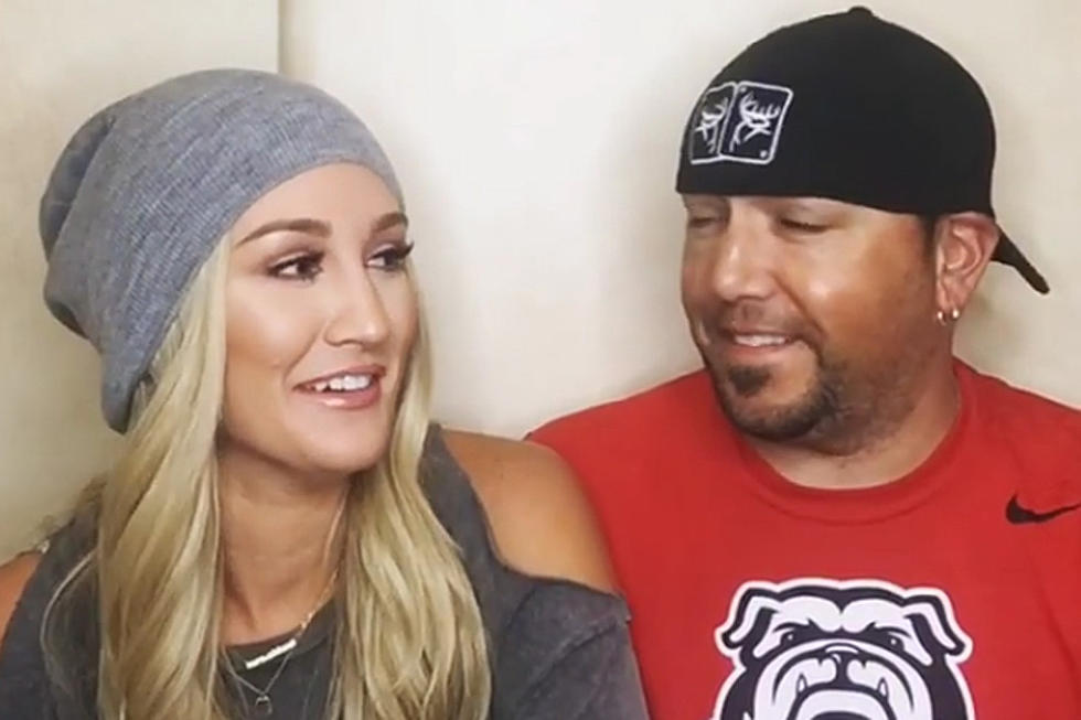 Jason Aldean and His Wife Get Personal in Adorable Videos [Watch]