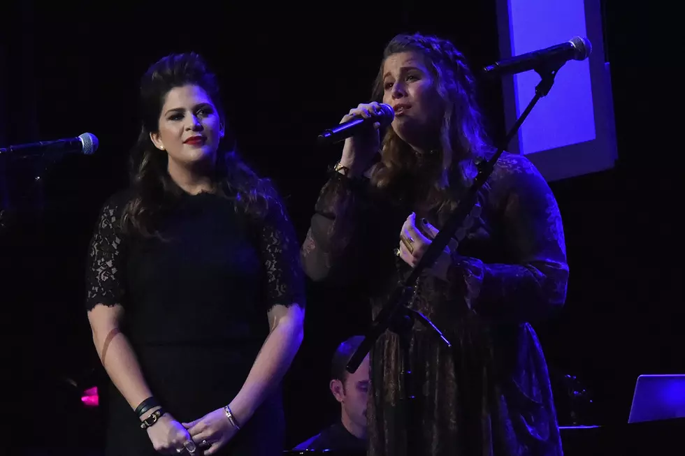 Hillary Scott Loves Sharing Shoes, Memories With Sister Rylee