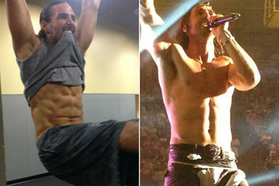 See Pictures of Shirtless Country Singers (You’re Welcome!)