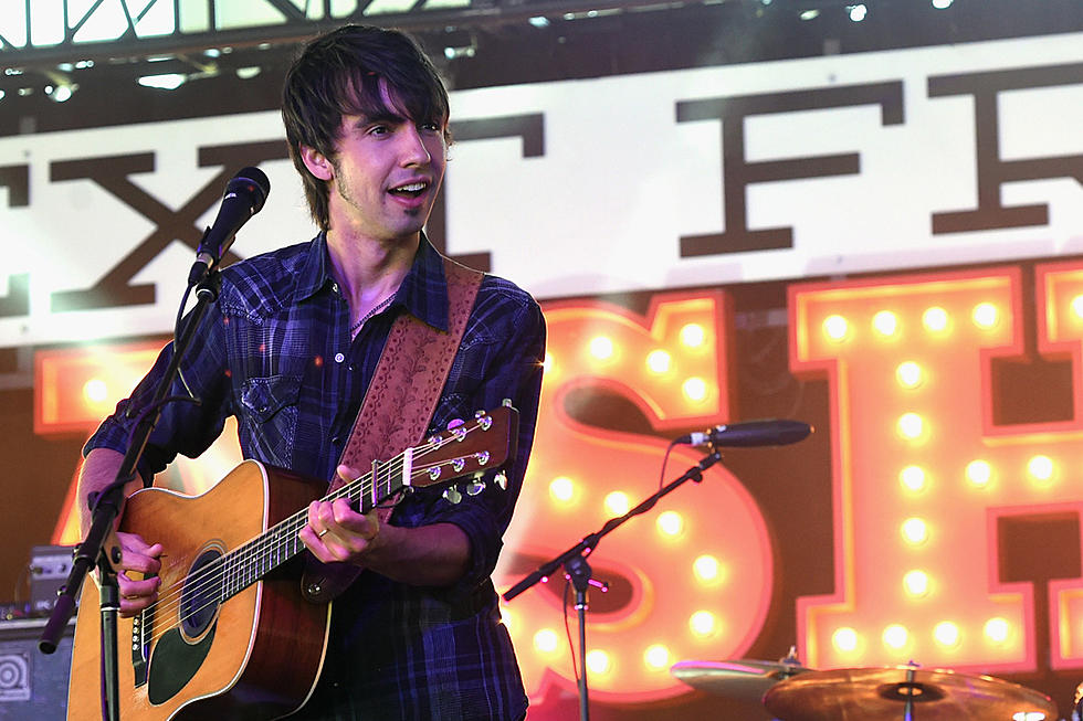 Mo Pitney and Wife Emily Expecting a Baby