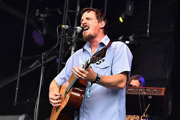 Sturgill Simpson &#8216;Disgusted&#8217; With ACM&#8217;s Merle Haggard Spirit Award