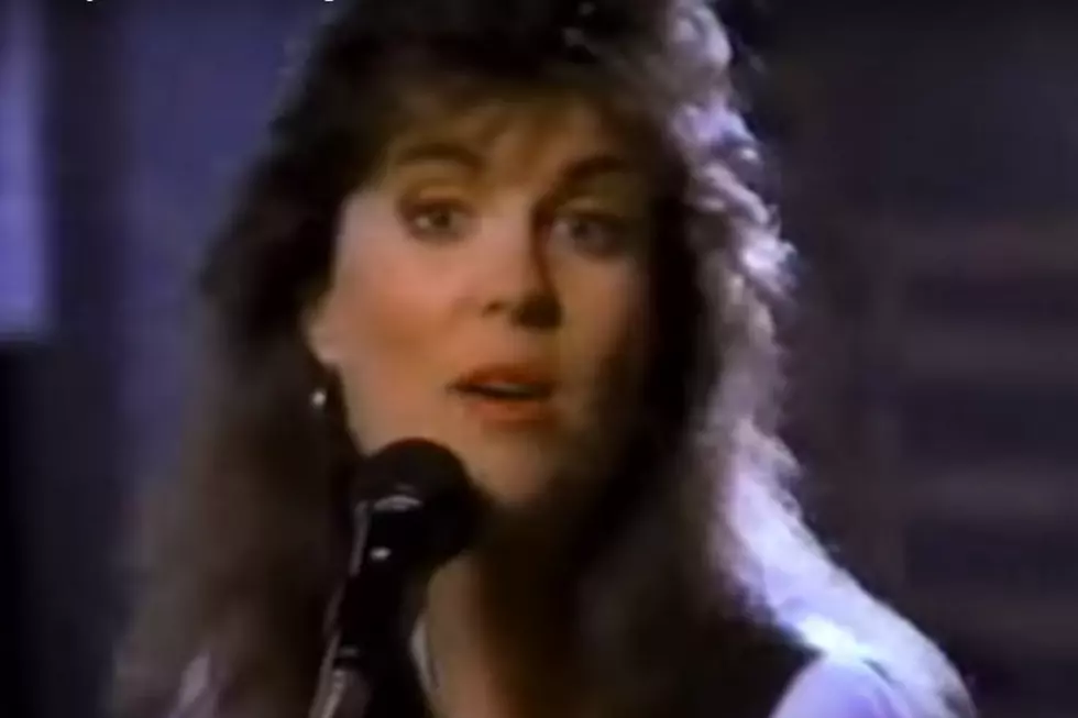 Holly Dunn Dies at 59