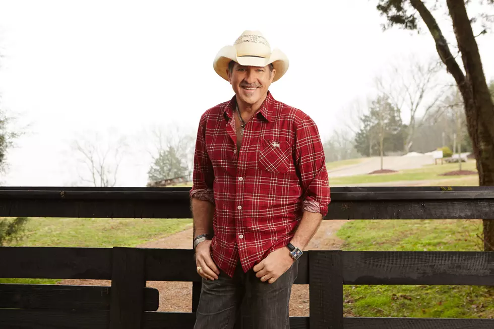 Kix Brooks Hopes to Make Cooking Fun New Cookbook