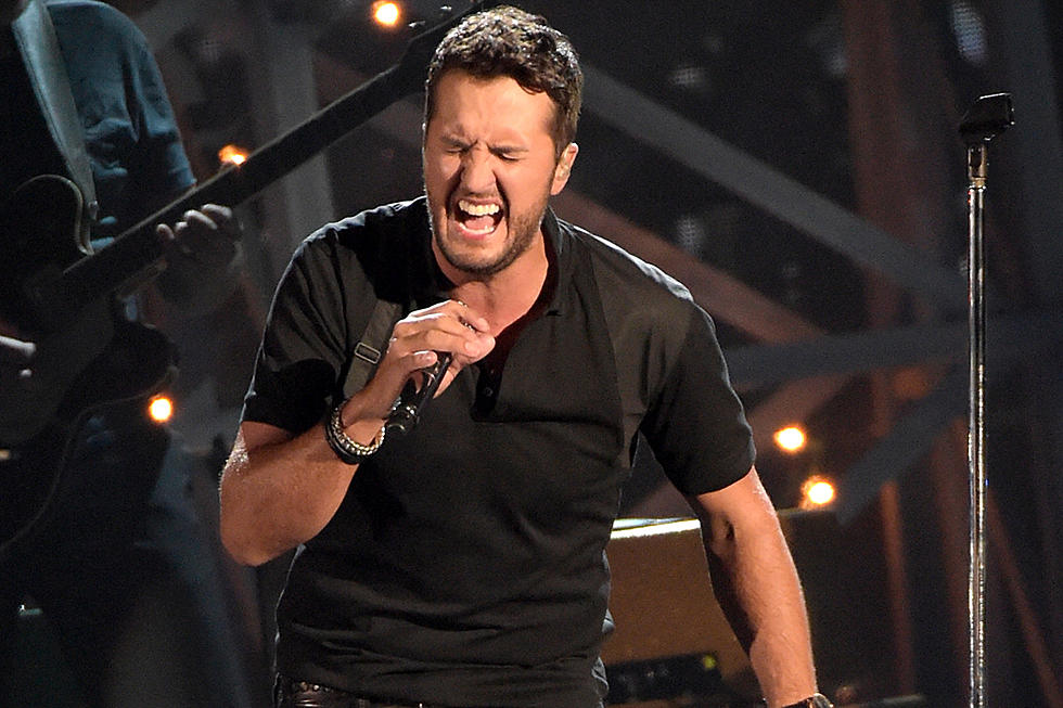 UPDATE: Luke Bryan Hits Unruly Fan [WATCH]