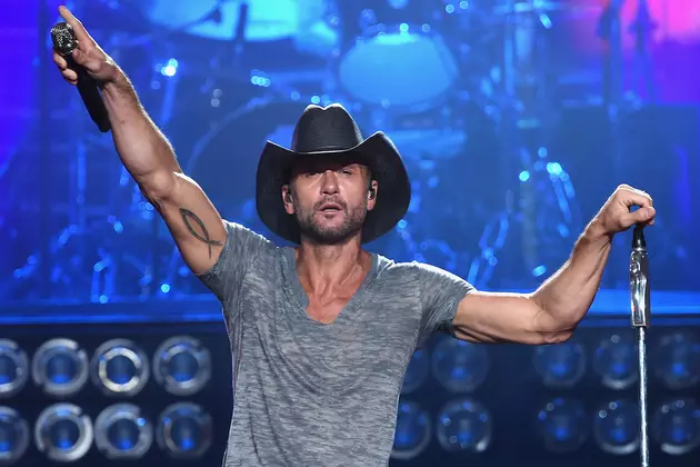 Tim McGraw’s Workouts Make It Difficult for Others to Keep Up