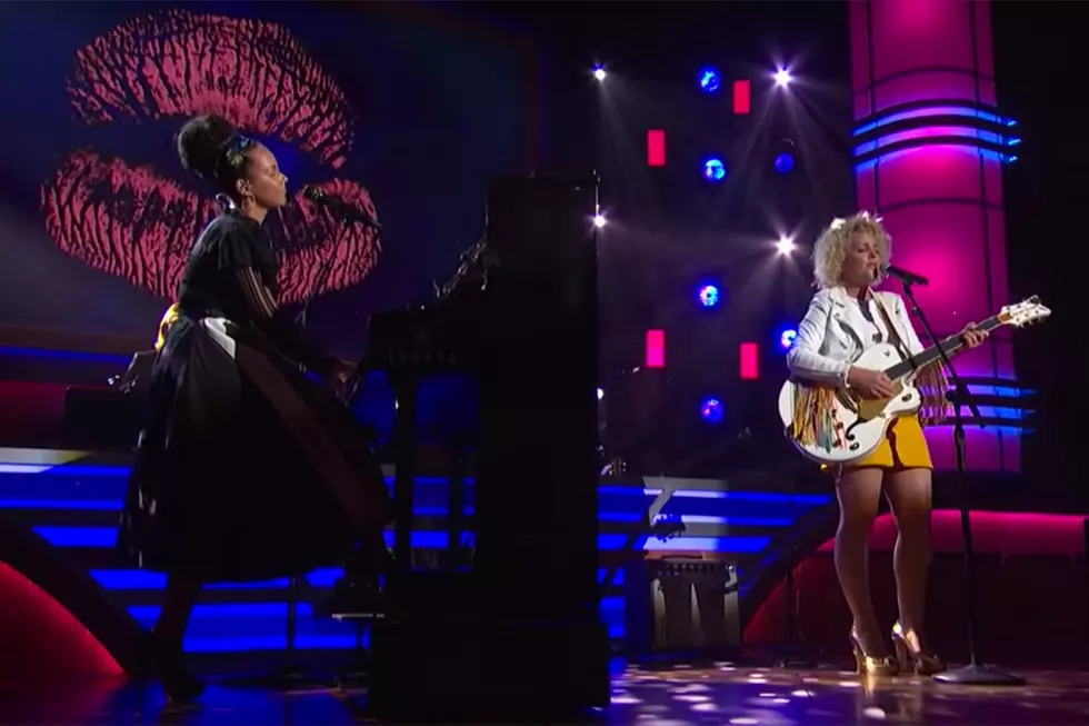 Cam and Alicia Keys' 'Girl Crush' Highlights ACM Honors