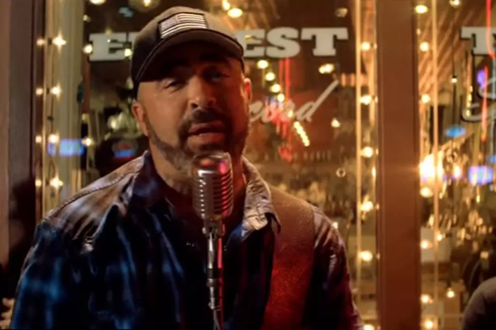 Aaron Lewis Performs at Ernest Tubb Record Shop in ‘That Aint Country’ Video