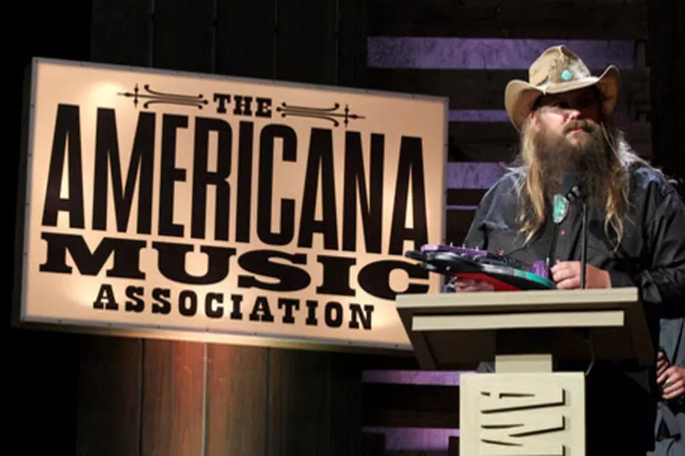 Chris Stapleton Accepts Artist of the Year at 2016 Americana Awards