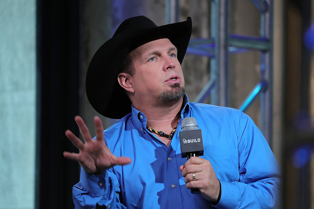 Ropin' the Wind: Garth Brooks to Release Target-Exclusive Box
