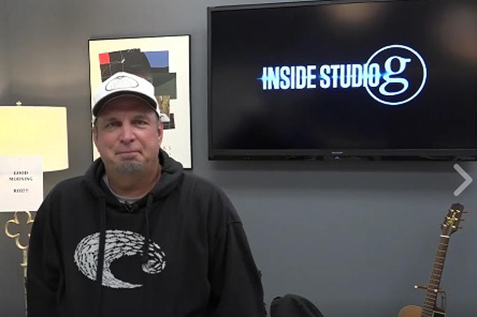 Garth Brooks Celebrates Seven Diamond-Studded Albums [Watch]