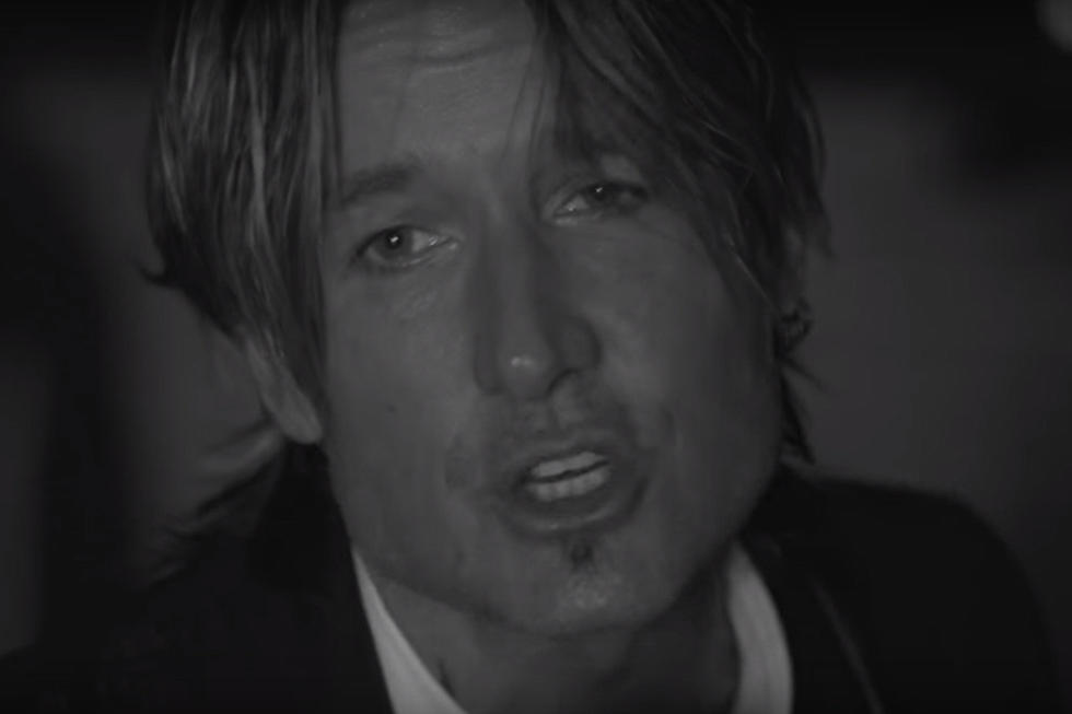 Keith Urban Goes Classic Black and White for ‘Blue Ain’t Your Color’ Video [Watch]
