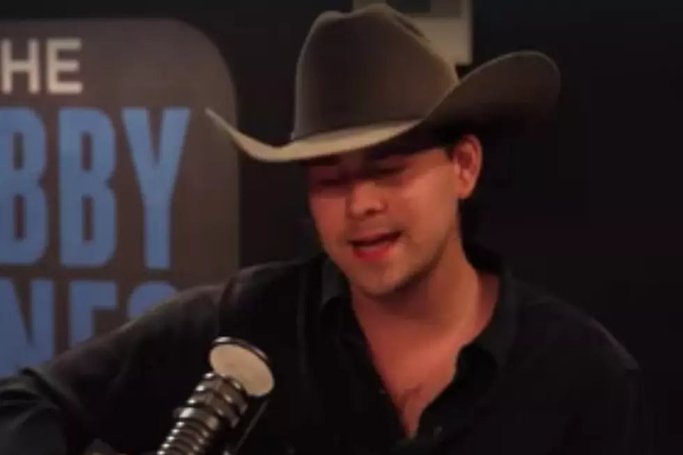 William Michael Morgan Covers Keith Whitley’s ‘Don’t Close Your Eyes’ [Watch]