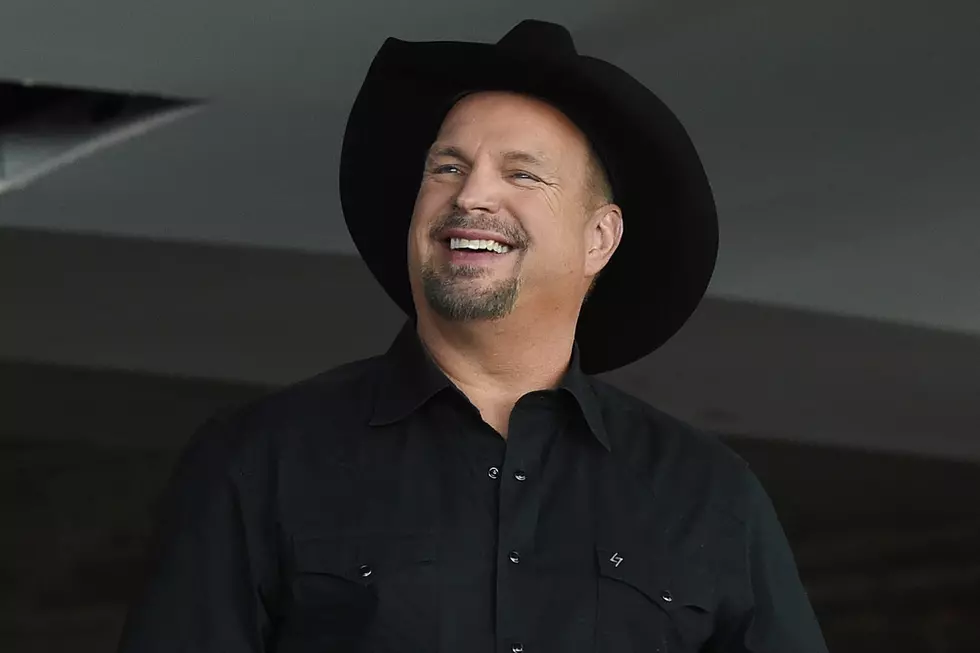 Gwen’s Interview With Garth Brooks