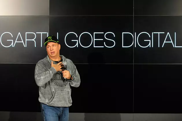 Garth Brooks&#8217; New Amazon Streaming Deal Means Departure From GhostTunes