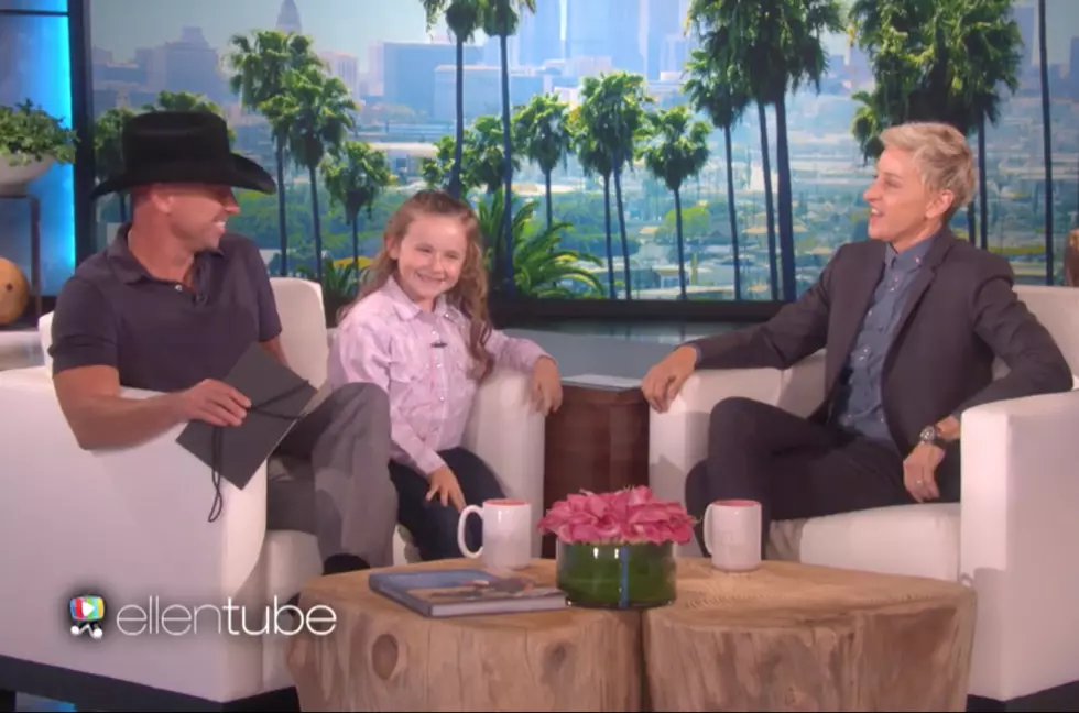 Kenny Chesney Surprises Young Fan on ‘Ellen’ With CMA Awards Invitation [Watch]