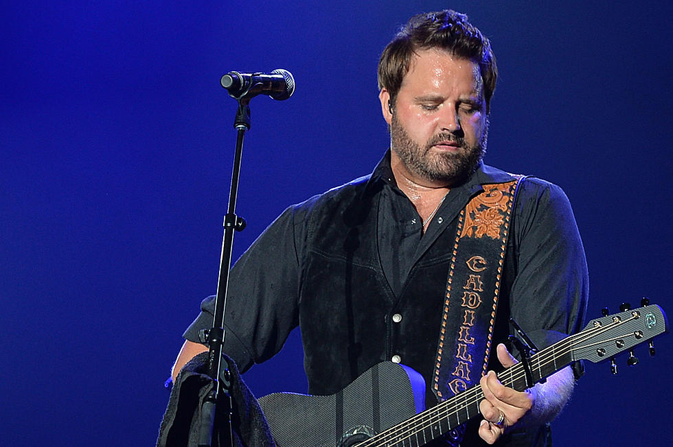Countdown to Countryfest: Watch Randy Houser Side-Stage