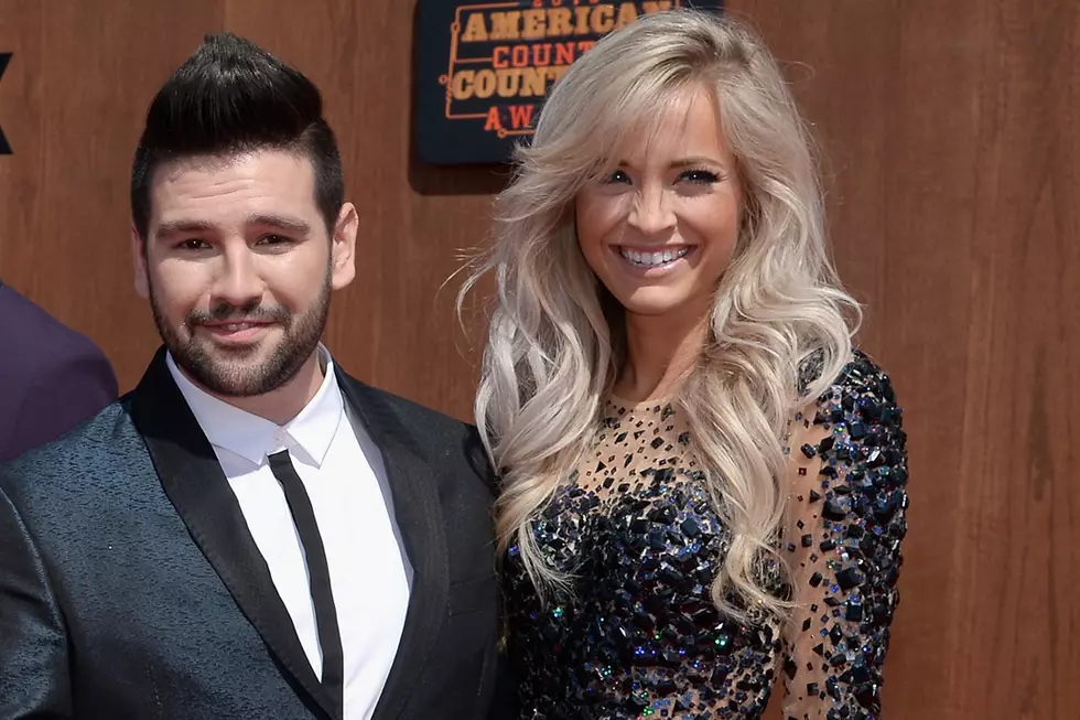 Dan + Shay Singer Shay Mooney, Fiancee Expecting First Child
