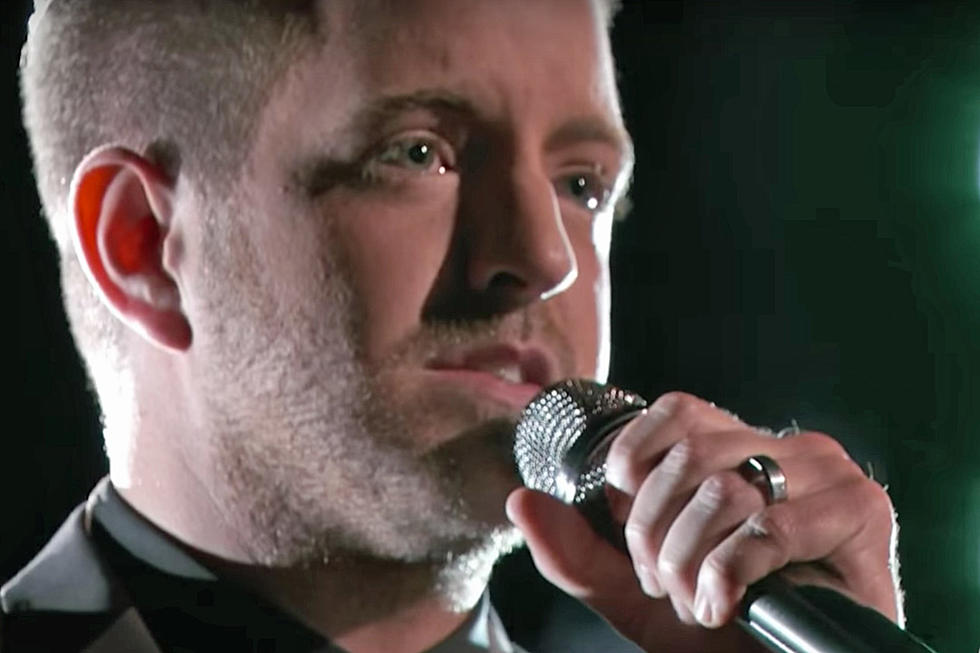 Watch Billy Gilman’s Teary-Eyed Adele Cover From ‘The Voice’