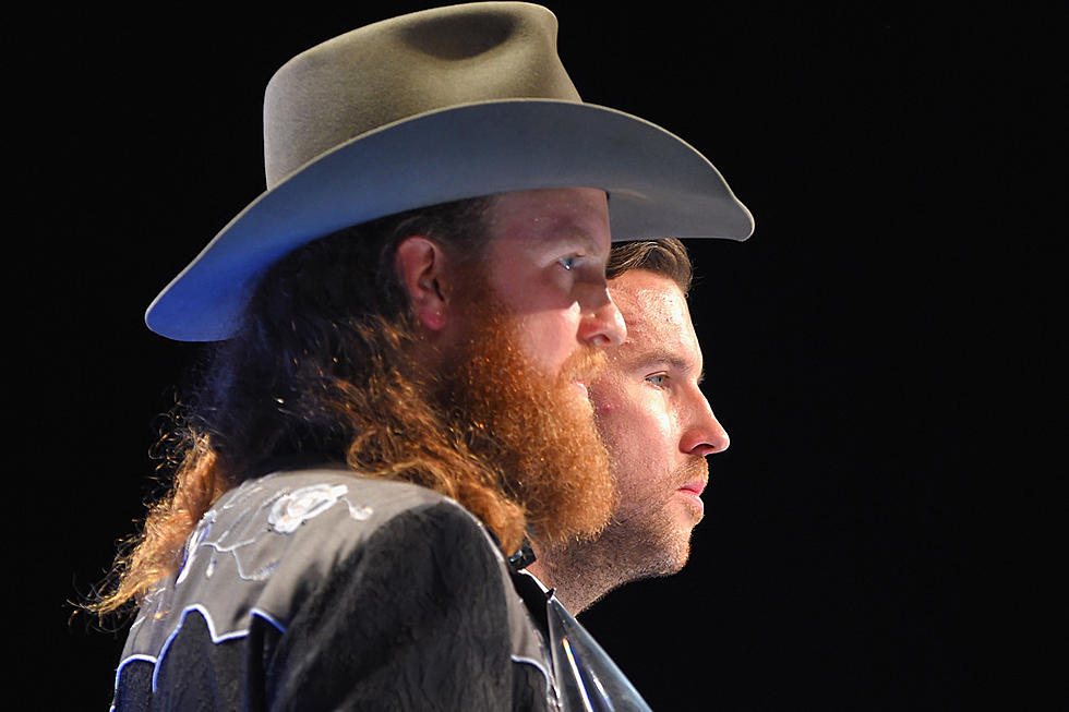 Brothers Osborne Take Home Vocal Duo of the Year at 2016 CMAs