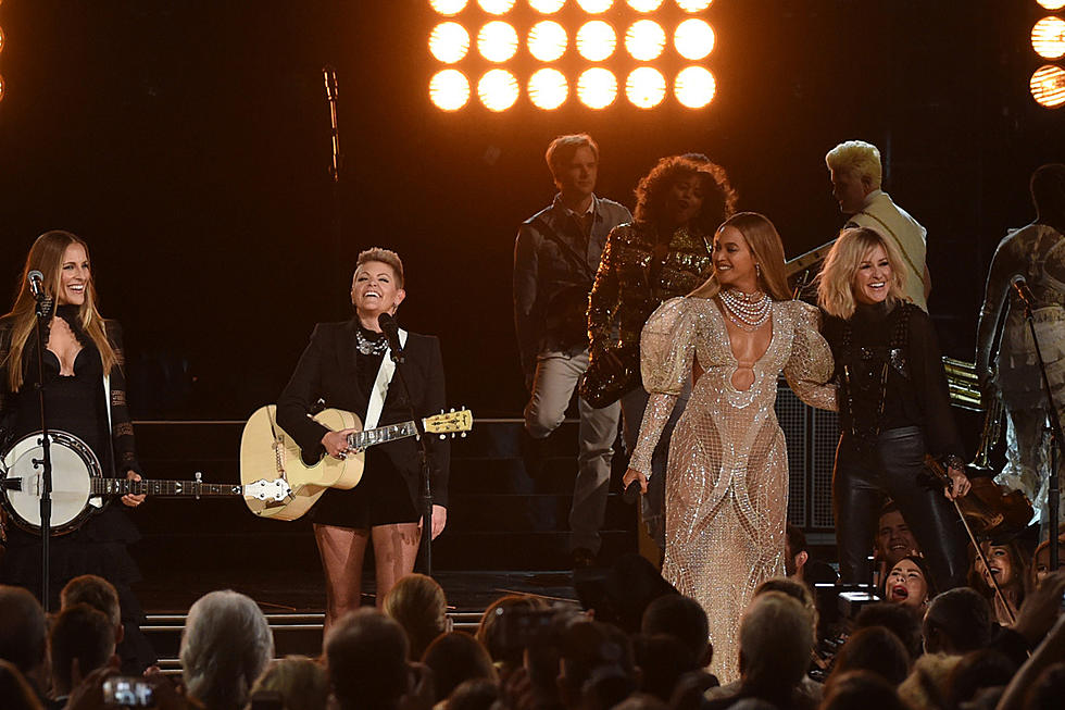 Beyonce, Dixie Chicks Team Up for &#8216;Daddy Lessons,&#8217; &#8216;Long Time Gone&#8217; at CMA Awards