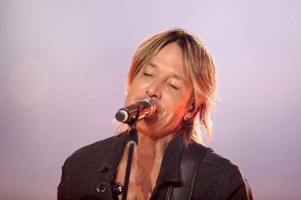 ICYMI: Keith Urban&#8217;s Tribute to Artists Lost in 2016 [Watch]