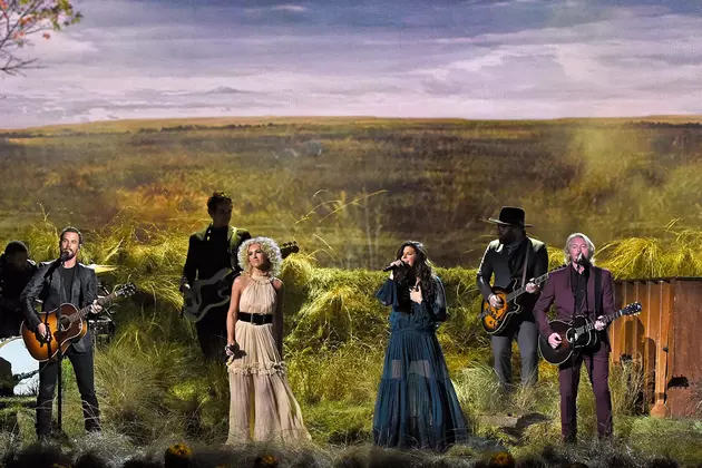 Little Big Town Perform &#8216;Better Man&#8217; at 50th Annual CMA Awards
