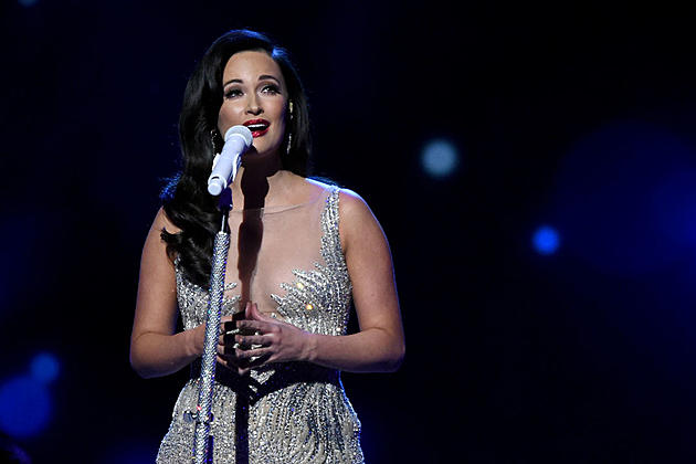Kacey Musgraves on Her Christmas Album and Touring With George Strait